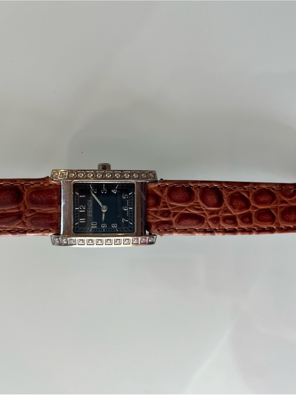 Vintage Fendi Watch Set with interchangeable Straps - Picture 5 of 16